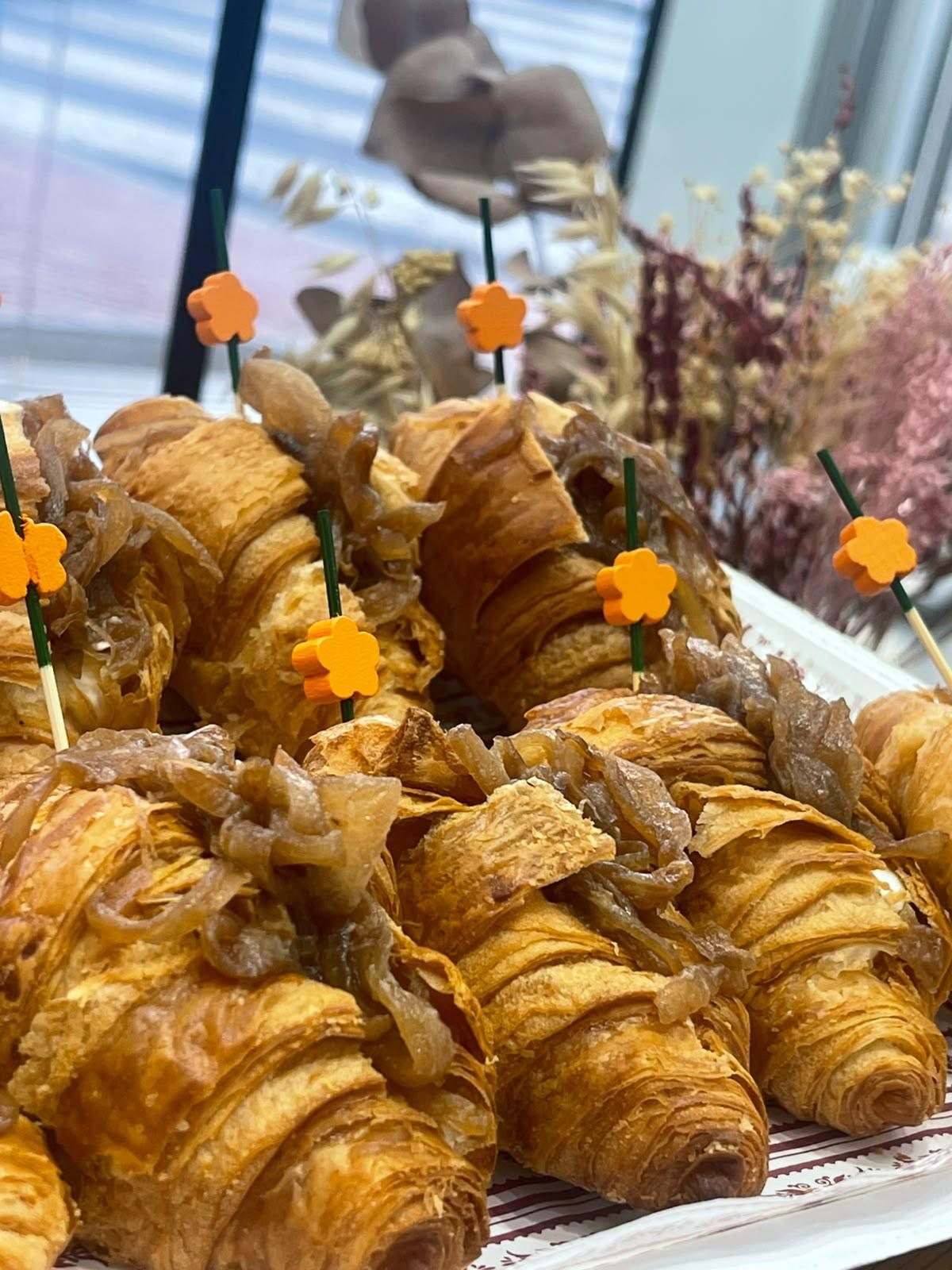 Mini croissants rellenos